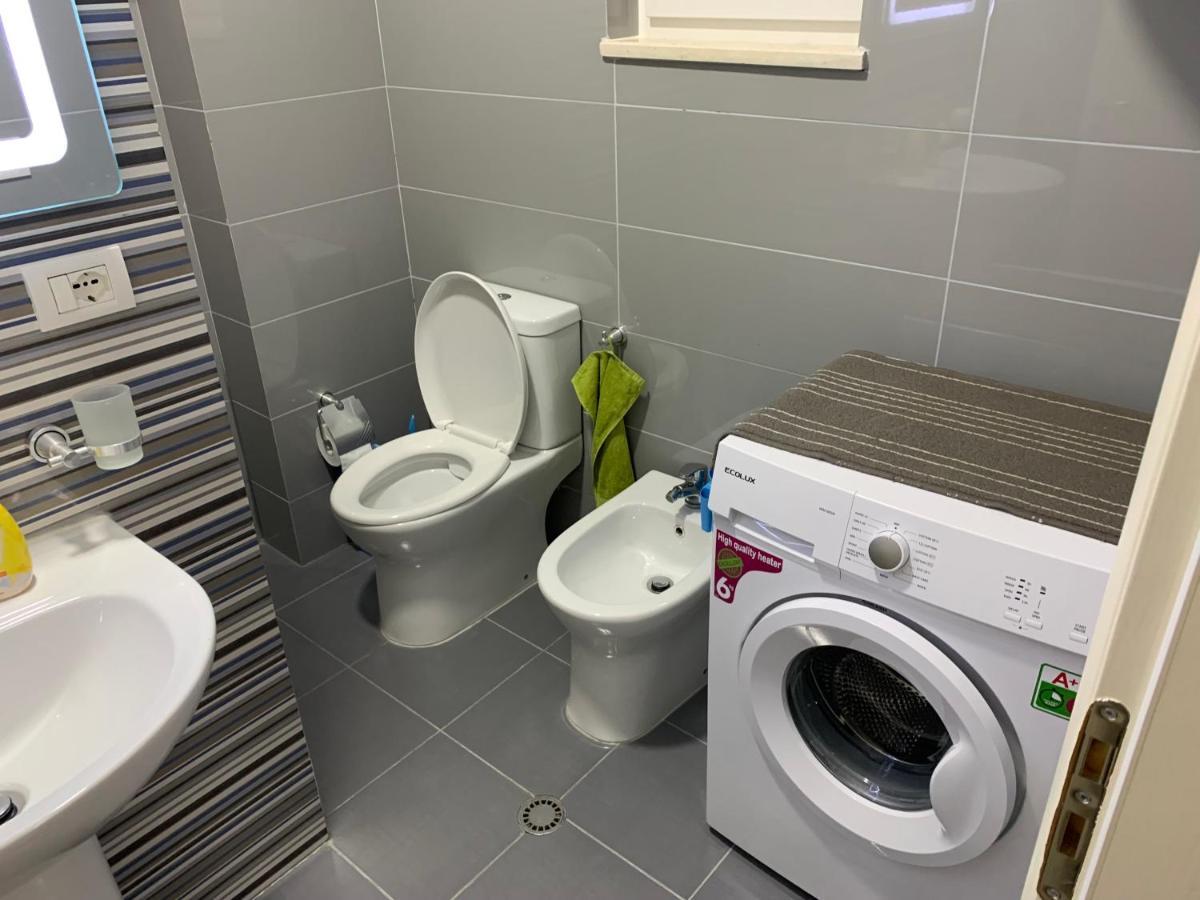 Apartament Klea In Strandnaehe Toplage Дуррес Экстерьер фото